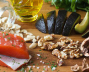 10 Healthy Foods for Preventing or Delaying Osteoarthritis