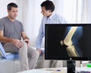Can Green Lipped Mussel Extract help in avoiding or delaying knee replacement surgery?
